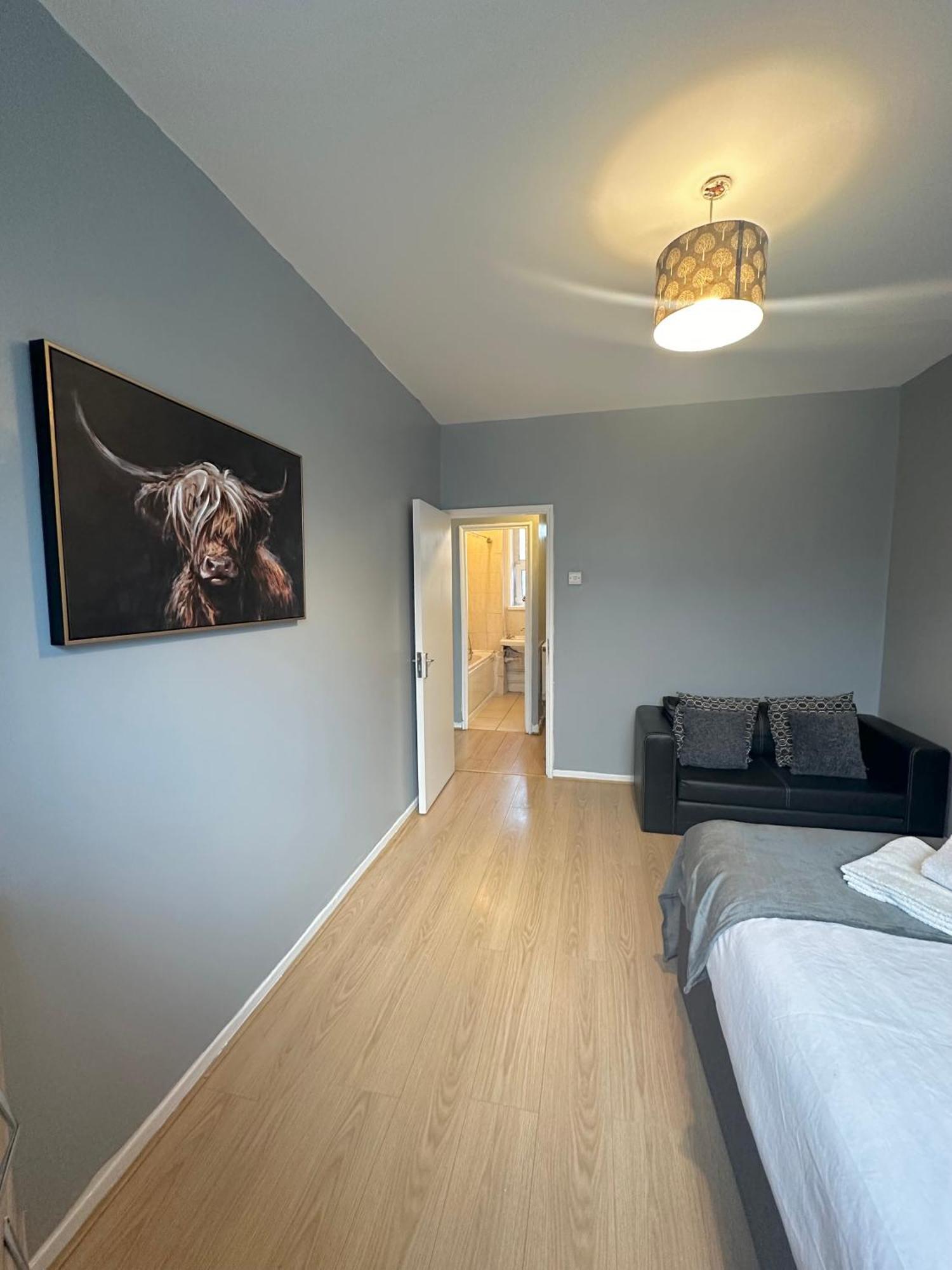 1 Bedroom Flat In Whitechapel, 伦敦 外观 照片